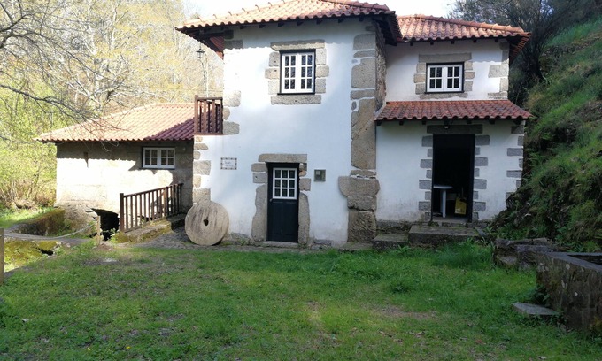 Ponte de Lima House | Pet-Friendly Getaway with Ocean Views at Moinho da Cruz
