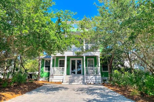 Dune Allen Beach House | Experience Comfort at Mojito House with Pool Access