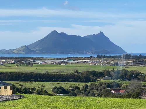 Ruakaka House | Relaxing Oceanfront Retreat at Moko Hiwi Escape Ruakaka