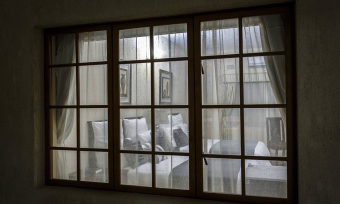 Chingola Hotel | Discover Mokorro Hotel: Family-Friendly with Pool & Restaurant
