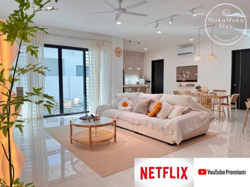 Miri House | MokuMoku Miri Homestay FOC Netflix & Ytb 18pax