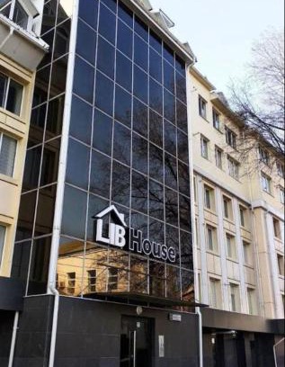 Beltsy Apartment | Experience Comfort at Moldova Balți Center - 9/10 Rating!