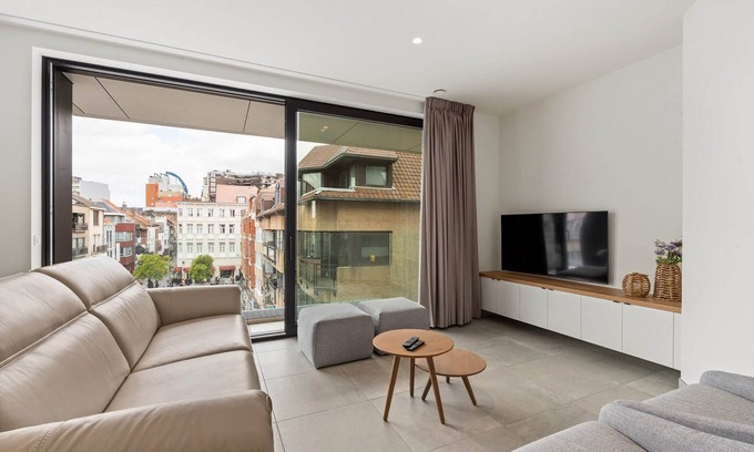 Blankenberge Apartment | Molenstraat 9 Coastal Light