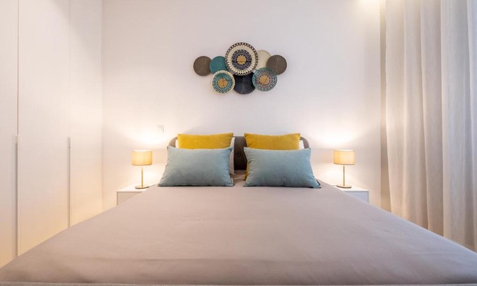 Aveiro Apartment | Discover Moliceiros Aveiro: 4-Star Stay with Breakfast & More