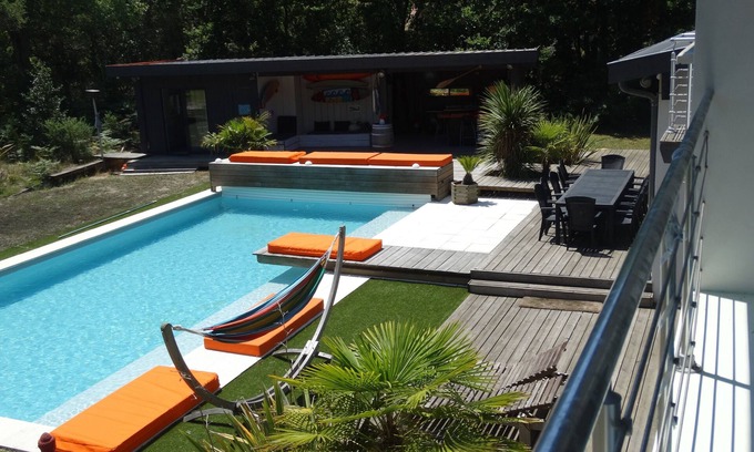 Moliets-et-Maa Villa | Moliets Villa: 6 Bedrooms, Heated Pool & Ocean Views