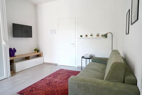 Crocetta-San Lazzaro-Modena Est Apartment | Discover Molinari House Modena Smeraldo: Pet & Child Friendly