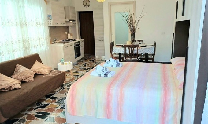 Rocca San Giovanni Apartment | Serene Ocean View Retreat for Family Getaways