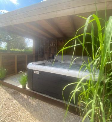 Sart-lez-Spa House | Relax at Mon petit cocon with Oceanfront Views & Spa