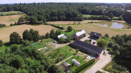 Challain-la-Potherie House | Idyllic Mon Savoureux Jardin: 10/10 Guest Rated Retreat