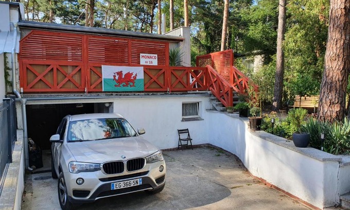 Boszkowo-Letnisko House | Top-Rated Monaco Hotel with Family-Friendly Amenities