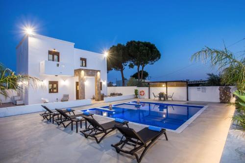 Pefkos Villa | Indulge at MonaLisa Villa: Oceanfront Retreat with Pool
