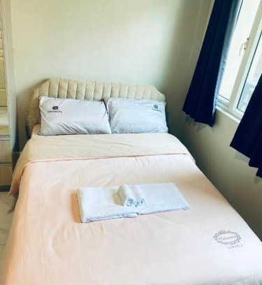 Paranaque Hotel | Monarch Parksuites