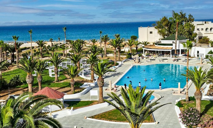 Mahdia Hotel | Discover Monarque El Fatimi Mahdia: 4-Star Family Retreat