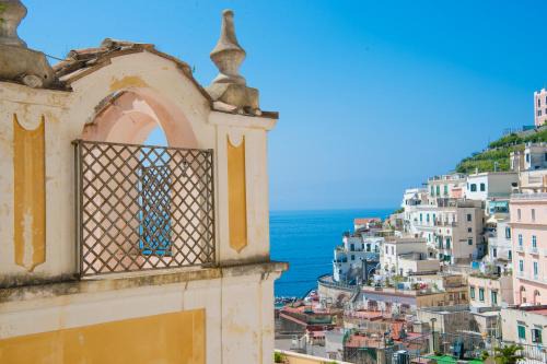 Atrani Apartment | Ocean View Retreat at Monastero Santa Rosalia - Rated 9/10