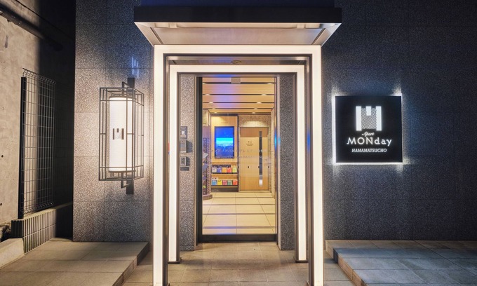 Shibadaimon Apartment | Stylish MONday Apart: Family-Friendly Stay in Hamamatsucho
