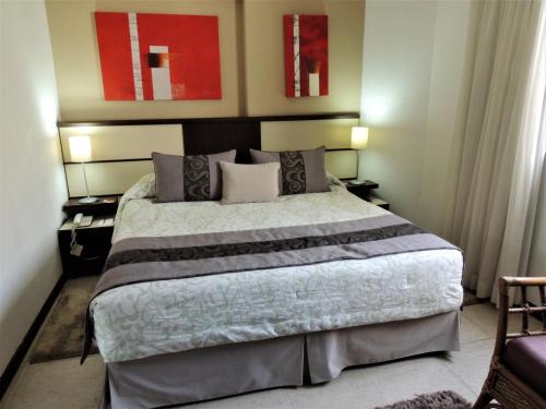 Sao Jose dos Campos Hotel | Cozy Mondrian Suite Hotel with Ocean View & Hot Tub