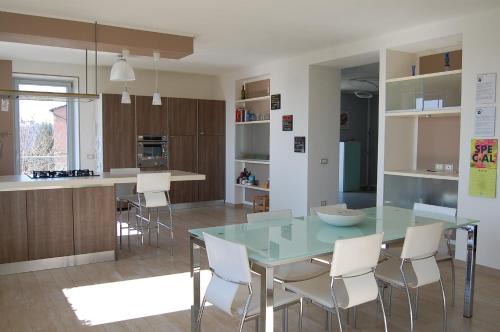 Castell'Alfero House | Discover Monferrato Asti: Villa with Oceanfront Views