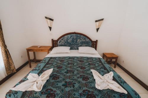 Kuta House | Relax at Mong Bungalows: Family-Friendly Retreat with Pool