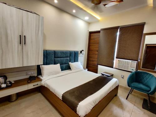 Amritsar Bed & Breakfast | Discover Monga Dreams: Steps from Golden Temple, Breakfast Included