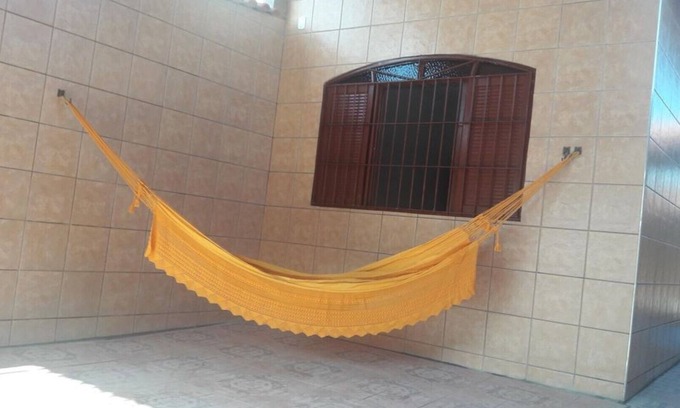 Balneario Itaoca House | Kid-Friendly Mongaguá Rentals with Kitchen Amenities