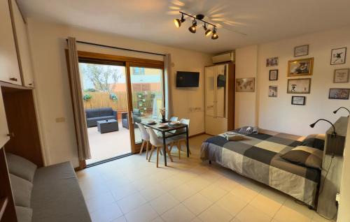 Grosseto Apartment | Scenic Monolocale with Spacious Terrace and Top Amenities