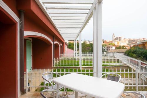Cassero Apartment | Cozy Studio with Terrace in Sirolo - Family and Pet Friendly
