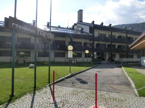Palu Apartment | Pet-Friendly Retreat at Monolocali Alberti - Nardis