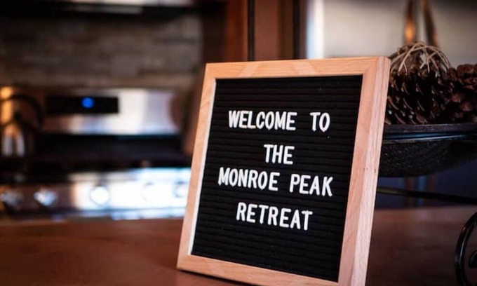 Monroe Cabin | Idyllic Monroe Peak Retreat with Scenic Views and Amenities