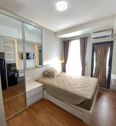 Cikarang Apartment | Family-Friendly Monroe Tower Apartment with Pool Access