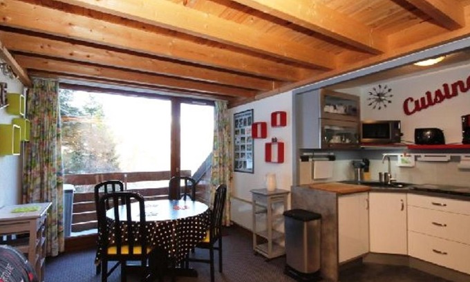 Mont-Dore Apartment | Delightful Duplex in Mont-Dore with Balcony & Parking