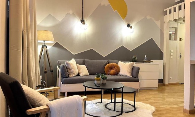 Cauterets Apartment | Discover Montagn'Art Studio in the Heart of the Village