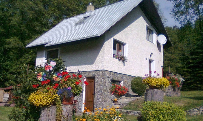 Jachymov Cottage | Idyllic Mountain Retreat in the Forest with Spa & Lake View