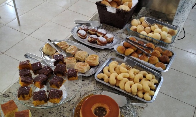 Santa Terezinha Hotel | Budget-Friendly Monte Castro Executive Hotel with Breakfast