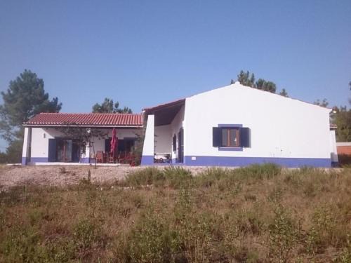 Baiona Villa | Discover Monte da Bela Vista - 4-Star Villa Near Beaches
