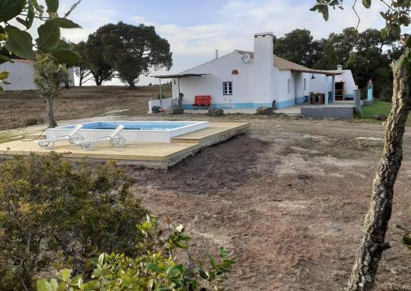 Melides Cabin | Relax at Monte da Belavista - Pet Friendly with Pool