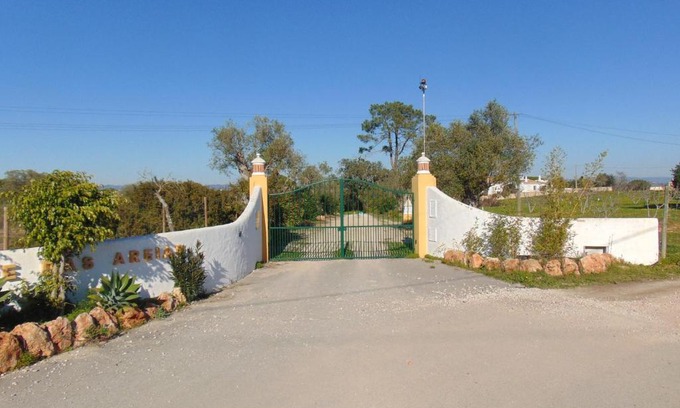 Porches House | Enchanting Monte das Areias with Ocean Views & Pool Access