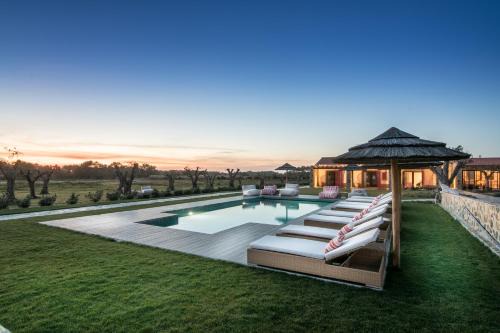 Odeceixe House | Serene Oceanfront Retreat at Monte do Cardal, Rated 9.3