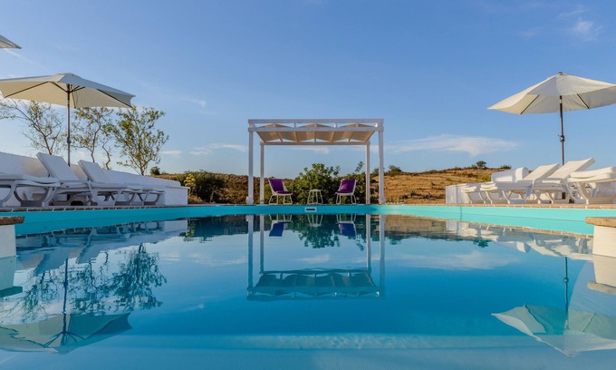 Pedra Arrancada House | Beachfront Bliss at Monte do Malhão with Pool & Spa