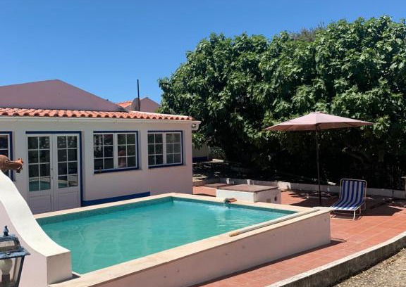 Alcacer do Sal House | Experience Comfort at Monte do Sobreiro with Pool & Kitchen