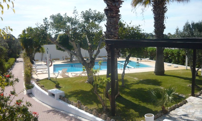 Tavira Hotel | Pet-Friendly Monte dos Avós Village with Pool & Spa