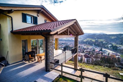 Gavi Bed & Breakfast | Stylish Monte Moro Gavi B&B: Guest Rated 9.2 with Hot Tub