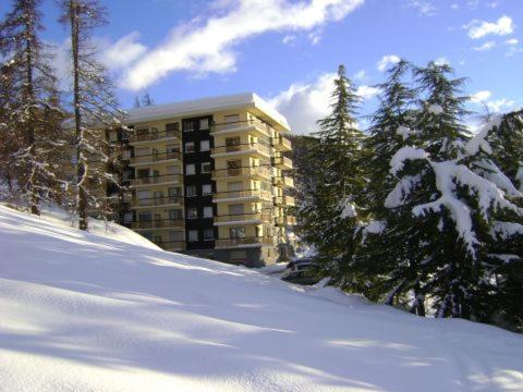 Valberg Apartment | Monte Verde: Family-Friendly Retreat for Memorable Stays