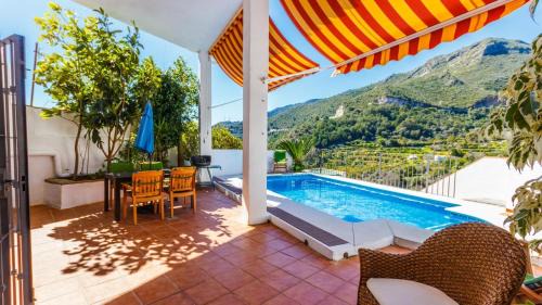Ojen House | Relax at Monte Verde Ojén by Ruralidays - 4-Star Retreat