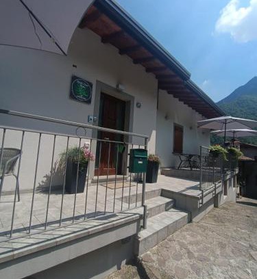 San Pellegrino Terme Bed & Breakfast | Relax at Monte Zucco: Guest Rated 9/10 with Breakfast