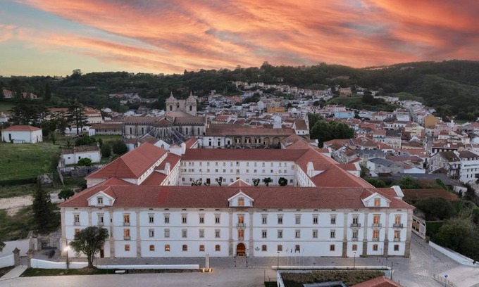 Alcobaca Hotel | Experience Montebelo Mosteiro de Alcobaça: 5-Star Retreat