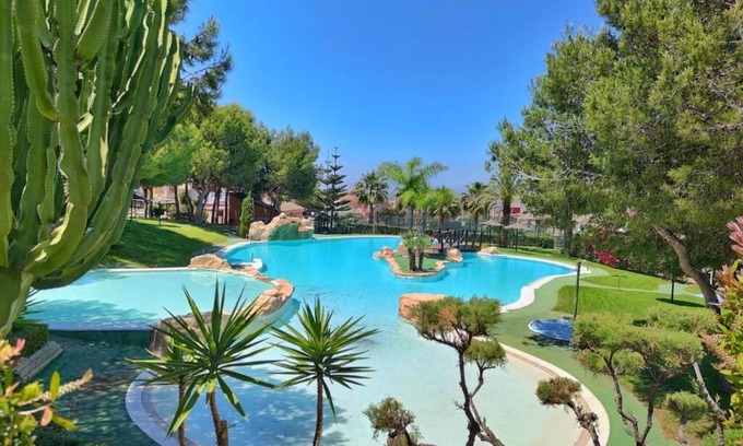 Monte Faro Apartment | Montefaro Townhouse: Family-Friendly with Pool Access