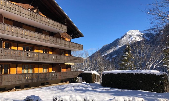 Champery Apartment | Monteilly A6: Guest Rated 9.2, Pet & Child Friendly Stay