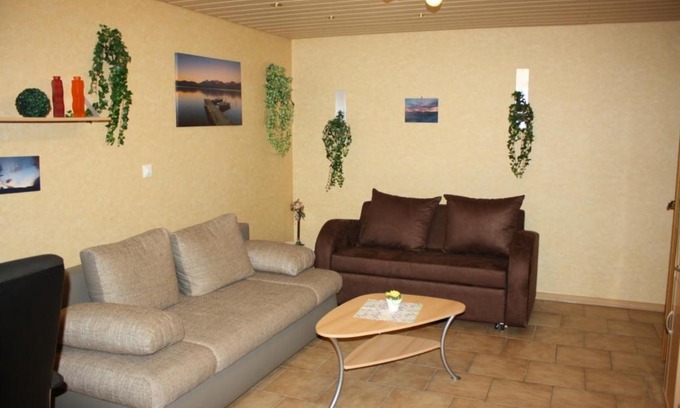 Berghausen Apartment | Inviting Monteur-/und Ferienwohnung Diehl with Great Amenities