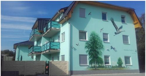 Topchin Apartment | Welcoming Stay for Traveling Professionals at Monteure