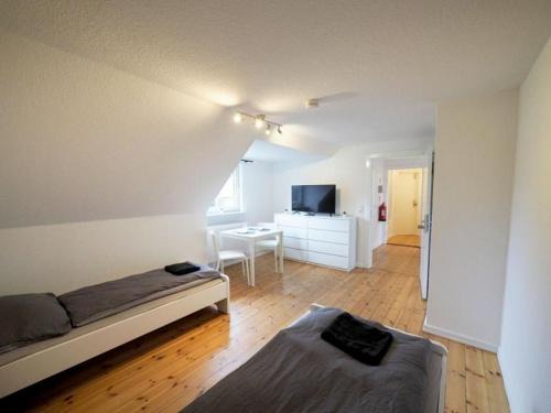 Bad Oldesloe Apartment | Monteurwohnung-fuer-6-Pers-mit-WLAN-Kueche-TV-Bad-Oldesloe-Naehe-Hamburg-Naehe-Luebeck